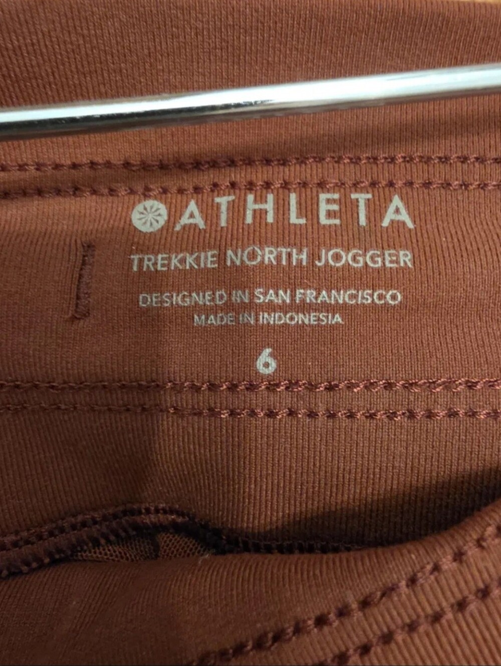 Athleta Trekkie North Jogger – Rust/Terracotta – Size 6 Offers Welcome - Picture 2 of 3
